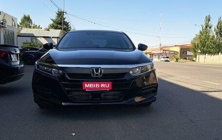 Honda Accord IX рестайлинг, 2019 год, 2 150 000 рублей, 2 фотография