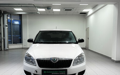 Skoda Fabia II, 2012 год, 596 000 рублей, 2 фотография