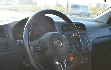 Volkswagen Polo VI (EU Market), 2015 год, 679 000 рублей, 6 фотография