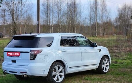 Ford Explorer VI, 2013 год, 1 920 000 рублей, 2 фотография