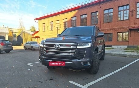 Toyota Land Cruiser 200, 2013 год, 6 500 000 рублей, 1 фотография