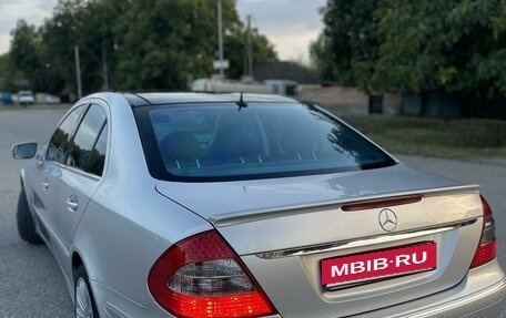 Mercedes-Benz E-Класс, 2005 год, 1 550 000 рублей, 8 фотография