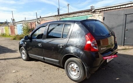 Renault Logan I, 2010 год, 520 000 рублей, 8 фотография