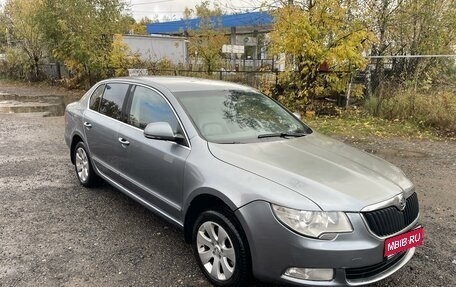 Skoda Superb III рестайлинг, 2011 год, 970 000 рублей, 1 фотография