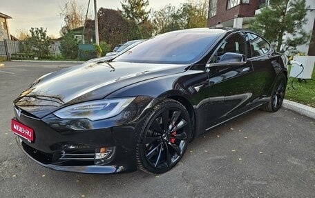 Tesla Model S I, 2017 год, 4 500 000 рублей, 1 фотография