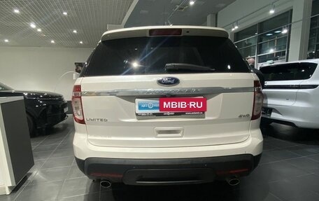 Ford Explorer VI, 2012 год, 1 850 000 рублей, 6 фотография