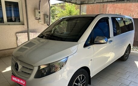 Mercedes-Benz Vito, 2014 год, 2 500 000 рублей, 4 фотография