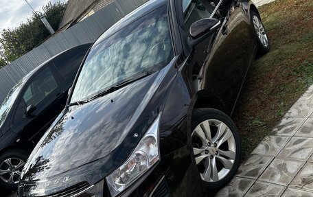 Chevrolet Cruze II, 2013 год, 950 000 рублей, 2 фотография