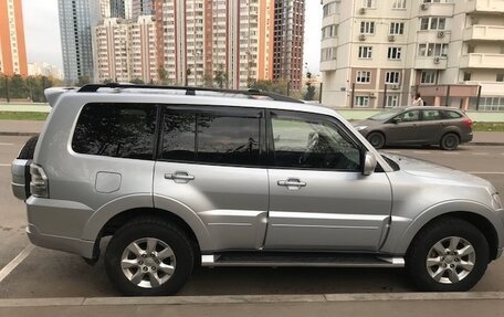 Mitsubishi Pajero IV, 2013 год, 3 200 000 рублей, 2 фотография