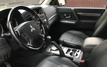 Mitsubishi Pajero IV, 2013 год, 3 200 000 рублей, 4 фотография