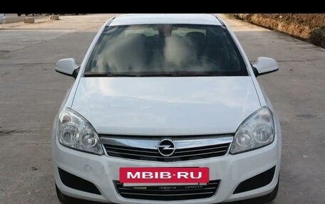 Opel Astra H, 2011 год, 700 000 рублей, 23 фотография