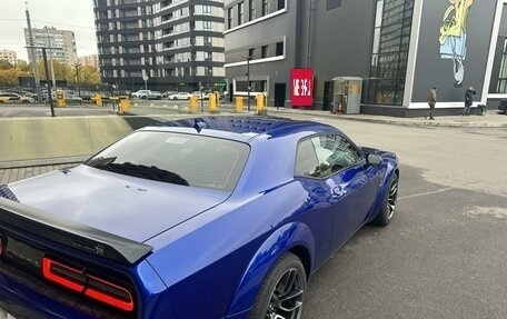 Dodge Challenger III рестайлинг 2, 2021 год, 6 150 000 рублей, 20 фотография