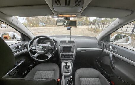 Skoda Octavia, 2011 год, 1 170 000 рублей, 12 фотография