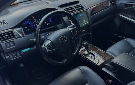 Toyota Camry, 2015 год, 2 580 000 рублей, 10 фотография