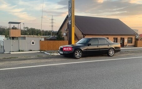 Mercedes-Benz E-Класс, 1995 год, 320 000 рублей, 3 фотография