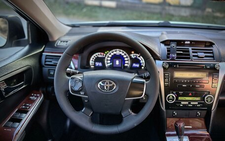 Toyota Camry, 2012 год, 1 850 000 рублей, 14 фотография