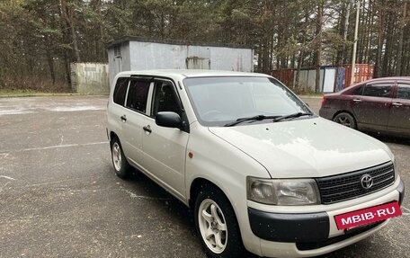 Toyota Probox I, 2004 год, 560 000 рублей, 3 фотография