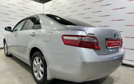 Toyota Camry, 2011 год, 1 650 000 рублей, 11 фотография