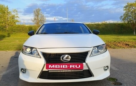 Lexus ES VII, 2012 год, 2 300 000 рублей, 3 фотография