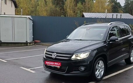 Volkswagen Tiguan I, 2013 год, 1 600 000 рублей, 2 фотография