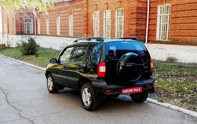 Chevrolet Niva I рестайлинг, 2004 год, 280 000 рублей, 1 фотография