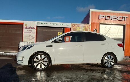 KIA Rio III рестайлинг, 2013 год, 1 200 000 рублей, 2 фотография