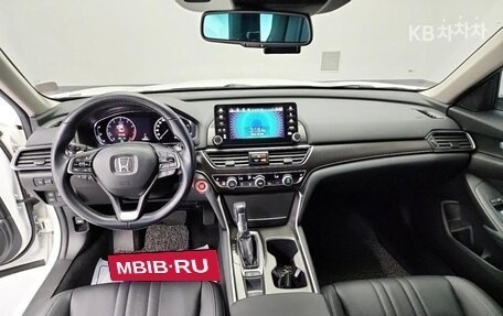 Honda Accord IX рестайлинг, 2019 год, 2 198 000 рублей, 6 фотография