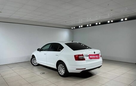 Skoda Octavia, 2019 год, 1 759 600 рублей, 6 фотография