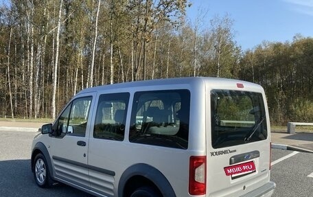 Ford Tourneo Connect I, 2012 год, 750 000 рублей, 6 фотография