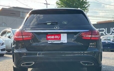 Mercedes-Benz C-Класс, 2017 год, 1 880 000 рублей, 6 фотография