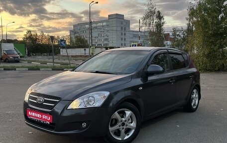 KIA cee'd I рестайлинг, 2008 год, 605 000 рублей, 1 фотография