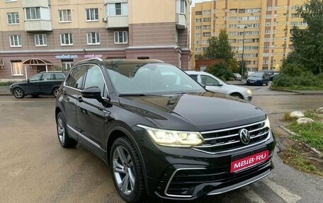 Volkswagen Tiguan II, 2021 год, 3 899 000 рублей, 1 фотография