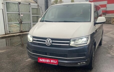 Volkswagen Multivan T6 рестайлинг, 2019 год, 6 449 000 рублей, 1 фотография