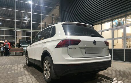 Volkswagen Tiguan II, 2017 год, 1 799 000 рублей, 8 фотография