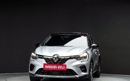 Renault Captur II, 2020 год, 1 800 000 рублей, 3 фотография