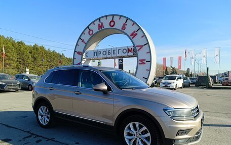 Volkswagen Tiguan II, 2018 год, 2 549 000 рублей, 1 фотография