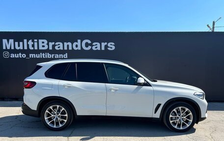 BMW X5, 2020 год, 5 849 000 рублей, 3 фотография