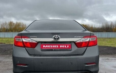 Toyota Camry, 2013 год, 1 330 000 рублей, 5 фотография