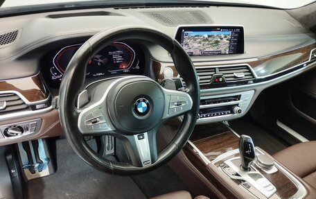 BMW 7 серия, 2021 год, 8 257 000 рублей, 13 фотография