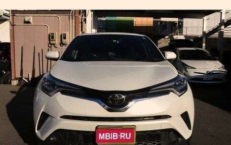 Toyota C-HR I рестайлинг, 2019 год, 1 300 000 рублей, 1 фотография