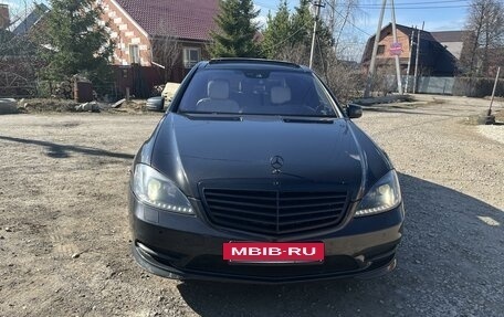 Mercedes-Benz S-Класс, 2012 год, 1 500 000 рублей, 13 фотография