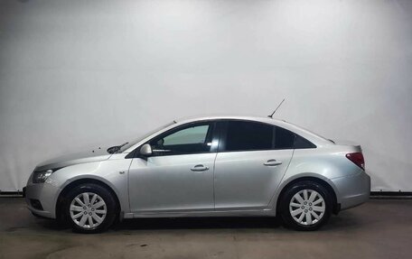 Chevrolet Cruze II, 2010 год, 750 000 рублей, 8 фотография