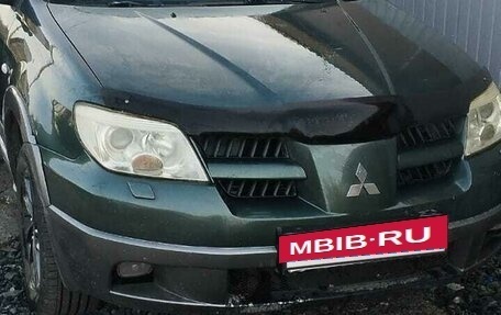 Mitsubishi Outlander III рестайлинг 3, 2004 год, 760 000 рублей, 2 фотография