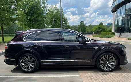 Bentley Bentayga I, 2022 год, 28 000 000 рублей, 10 фотография