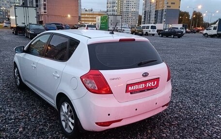 KIA cee'd I рестайлинг, 2011 год, 350 000 рублей, 4 фотография