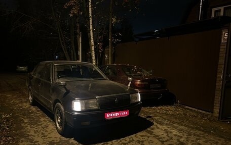 Toyota Crown, 1996 год, 680 000 рублей, 1 фотография