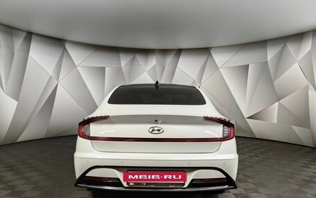 Hyundai Sonata VIII, 2019 год, 2 230 000 рублей, 8 фотография