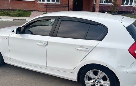 BMW 1 серия, 2011 год, 980 000 рублей, 9 фотография