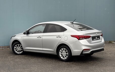 Hyundai Solaris II рестайлинг, 2019 год, 1 715 000 рублей, 4 фотография