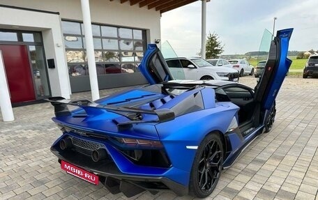 Lamborghini Aventador I рестайлинг, 2021 год, 71 000 000 рублей, 7 фотография